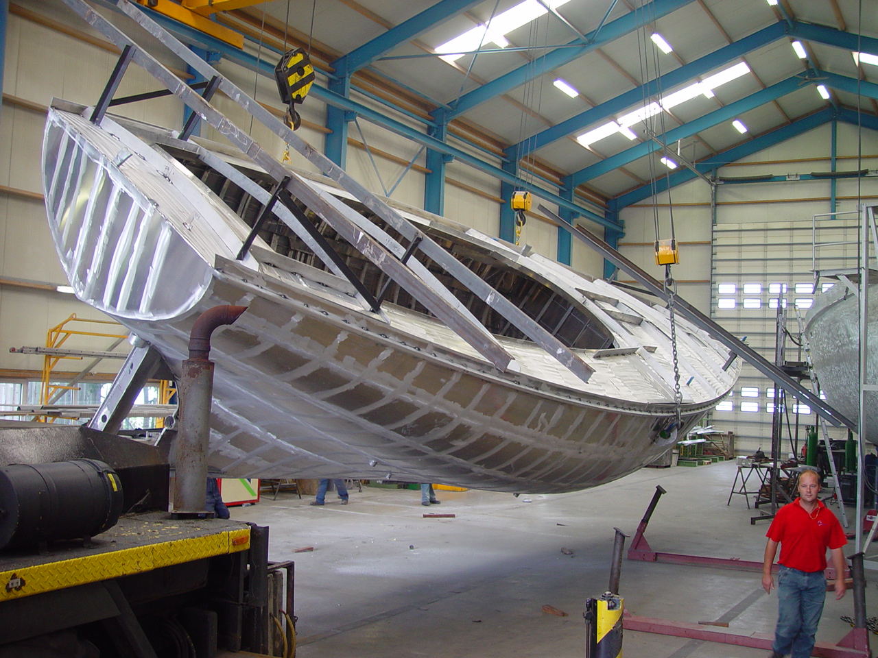 Boat building. Aluminium Boats building. Fiberglass Yacht build. Build Boat Hull. Hull Wood Catamaran building.